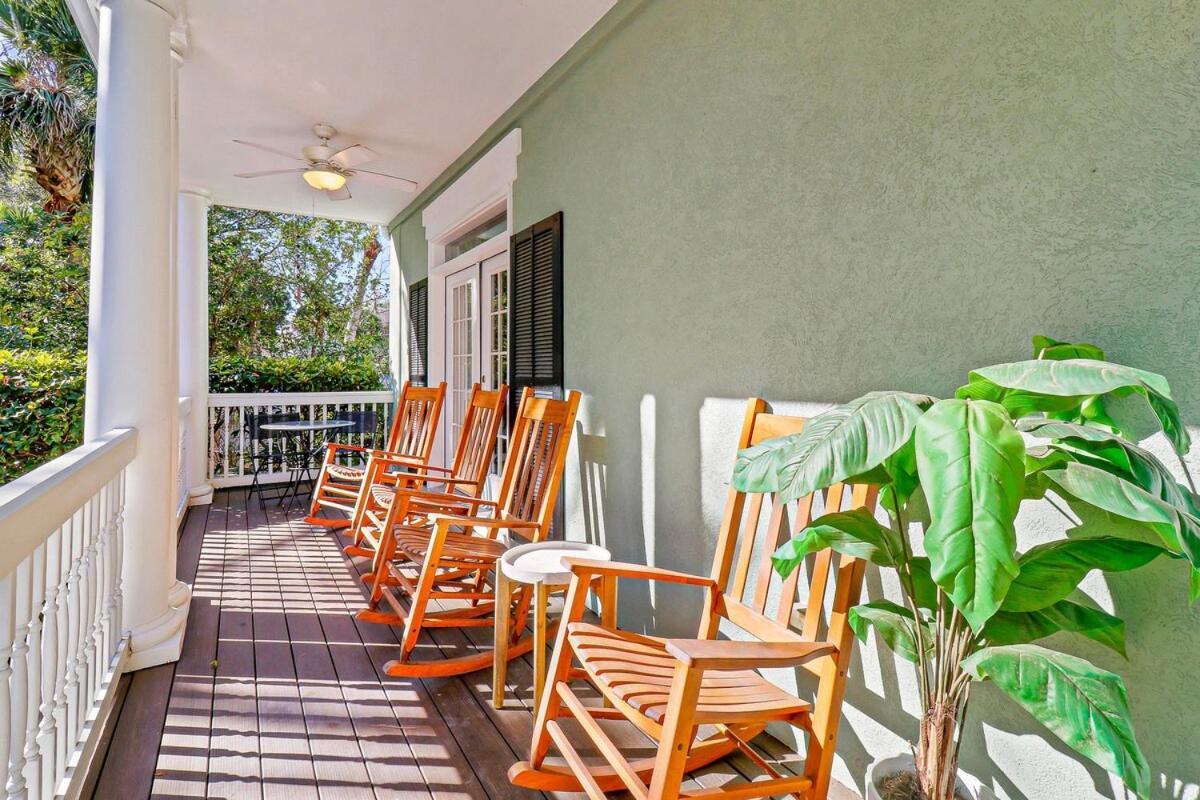 6 Bd 4 And One Half Bath Family Friendly Beach Home With Heated Pool Just A Block To The Beach Hilton Head Island Exterior photo