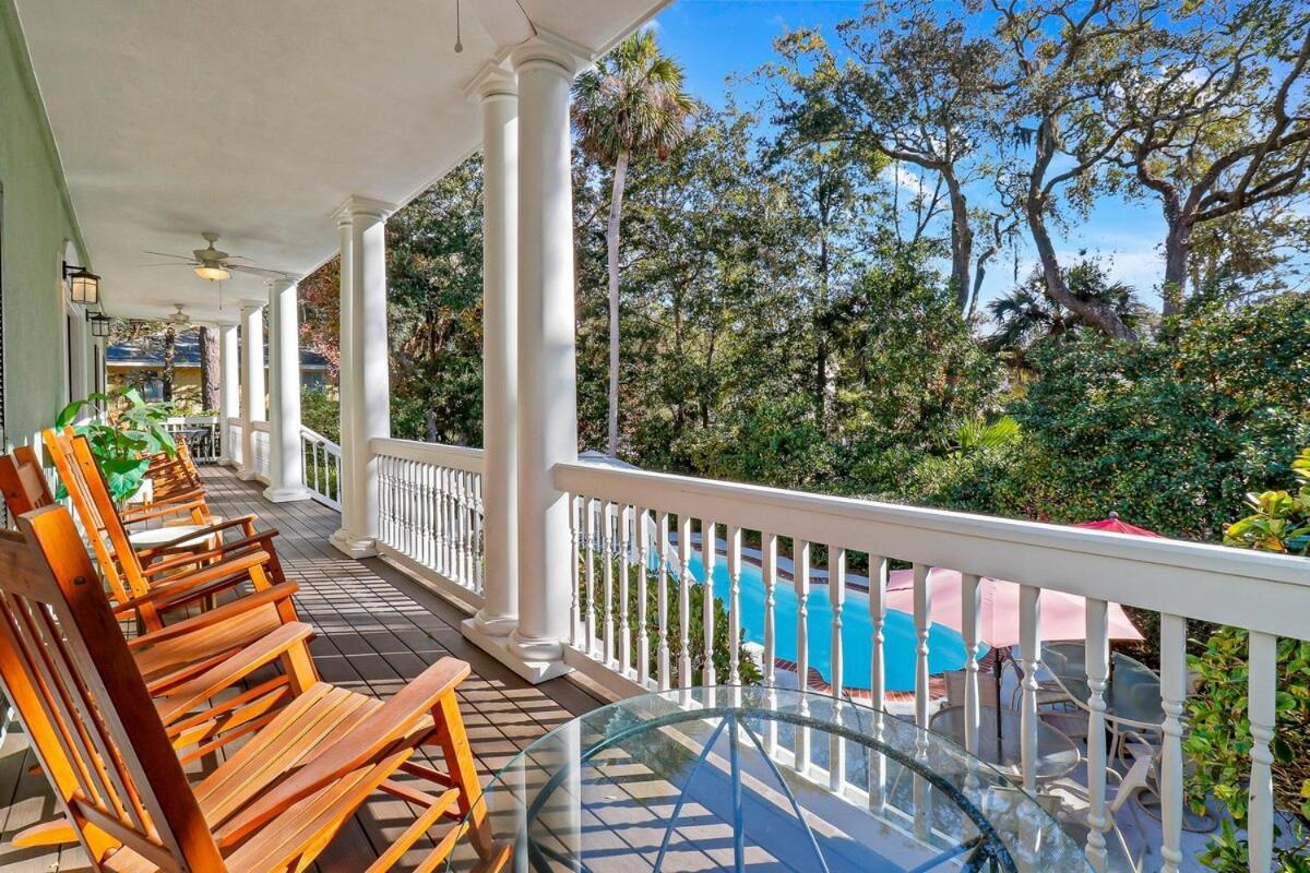 6 Bd 4 And One Half Bath Family Friendly Beach Home With Heated Pool Just A Block To The Beach Hilton Head Island Exterior photo